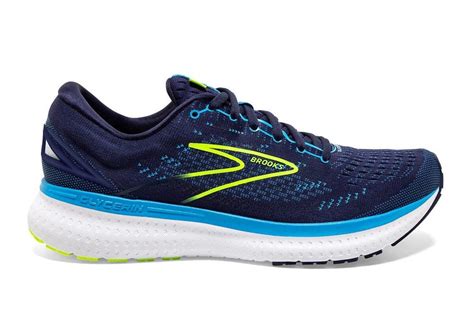 Las 10 mejores zapatillas de running 'antitorceduras'.